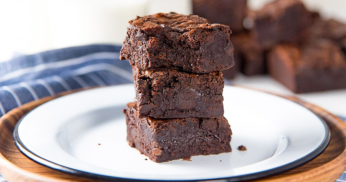 Easy Fudgy Brownie Recipe for Beginners